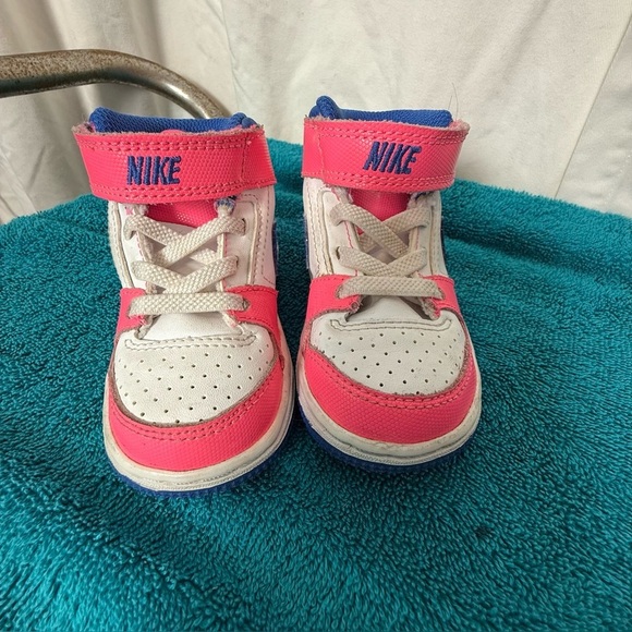 Nike Air Jordan Toddler Shoes Sz C5 Lace Up & Strap High Tops EUC - Picture 3 of 7